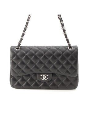 Chanel Maxi Quilted 30 Lambskin Chain Shoulder Bag Black